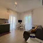 Il Nido Di Titta By World Apartment Pietra Ligure